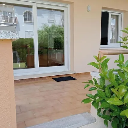Apartment Stil Mar. For 5 People With Communal Pool L'Escala