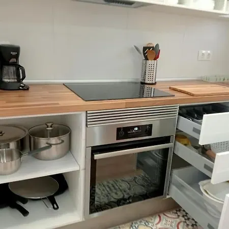 Stil Mar. For 5 People With Communal Pool Apartment L'Escala