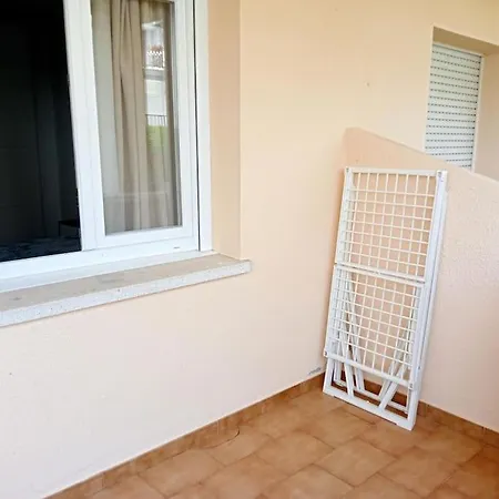 Apartment Stil Mar. For 5 People With Communal Pool